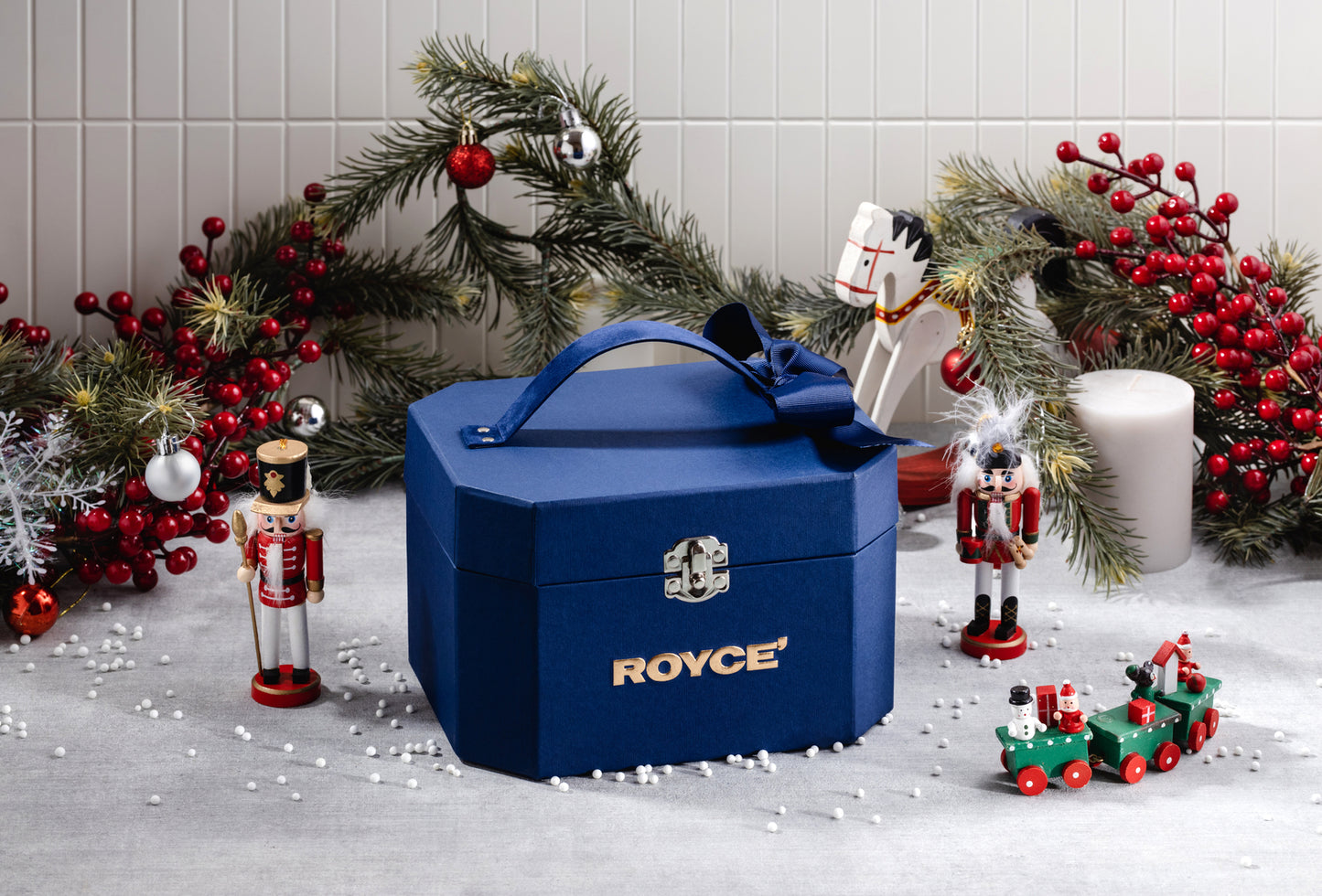 ROYCE' CHOCOLATE - ANNA COLLECTION - B