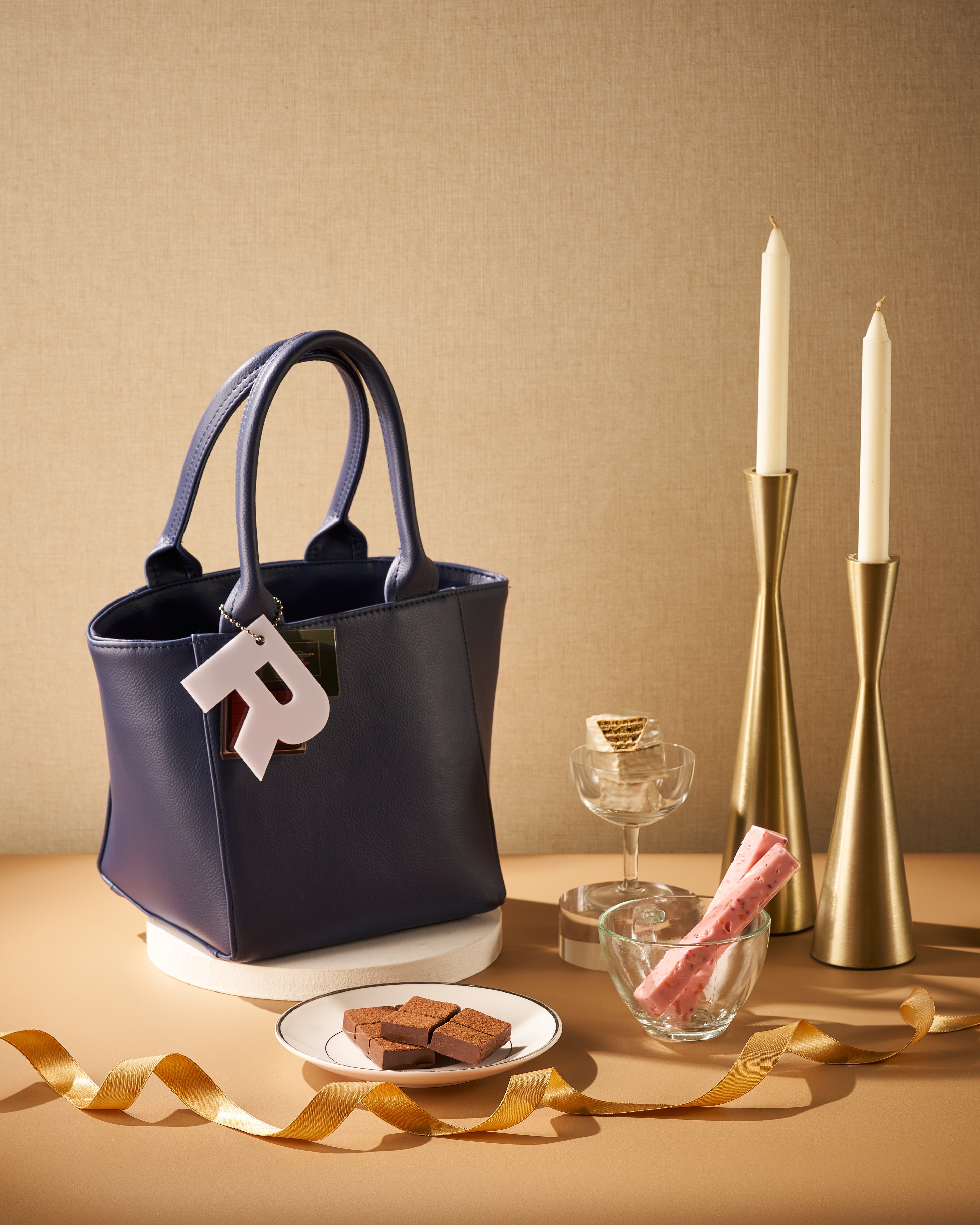 ROYCE' CHOCOLATE - LEATHER BAG COLLECTION